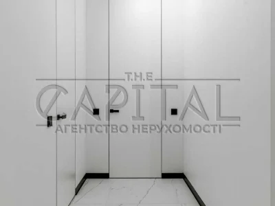 Apartment. Bulvarno-Kudriavska st.
