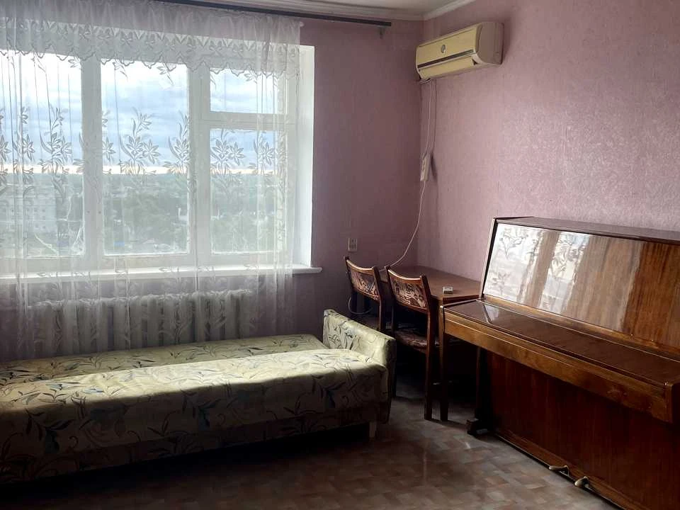 Apartment. Chernovolos Street