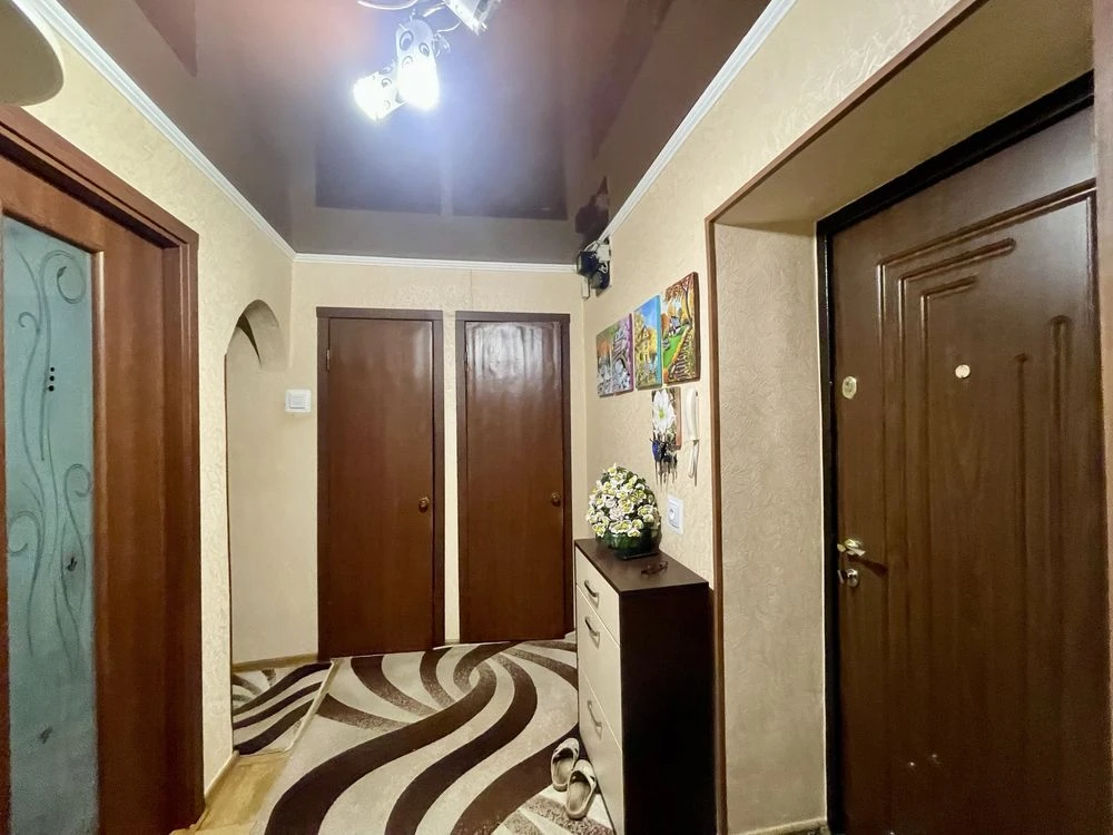Продажа 2 комнаты, ул. Бродёвская