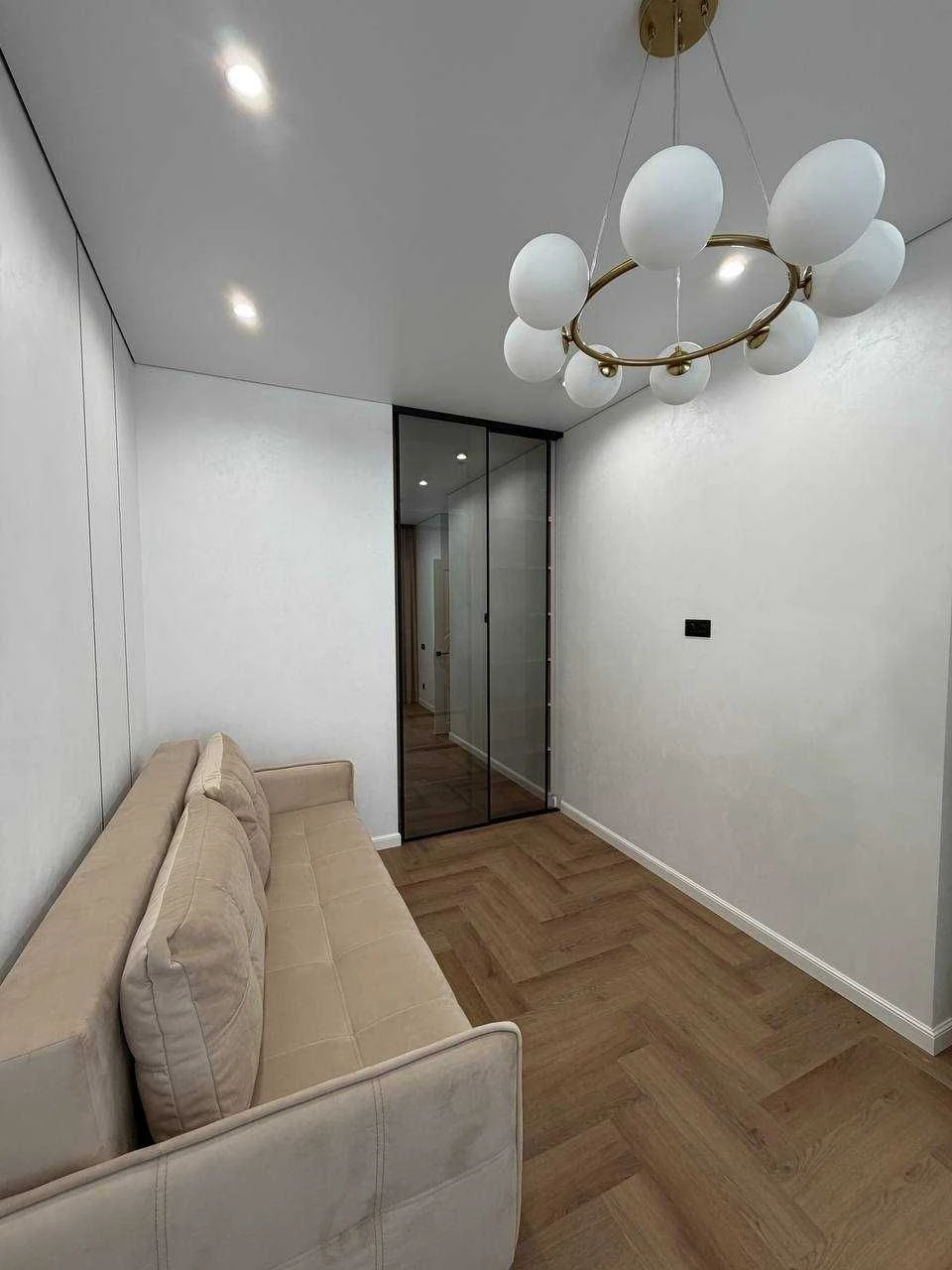 2-room apartment on the 2nd floor in Atmosfera residential complex, Arcadia. Resorts