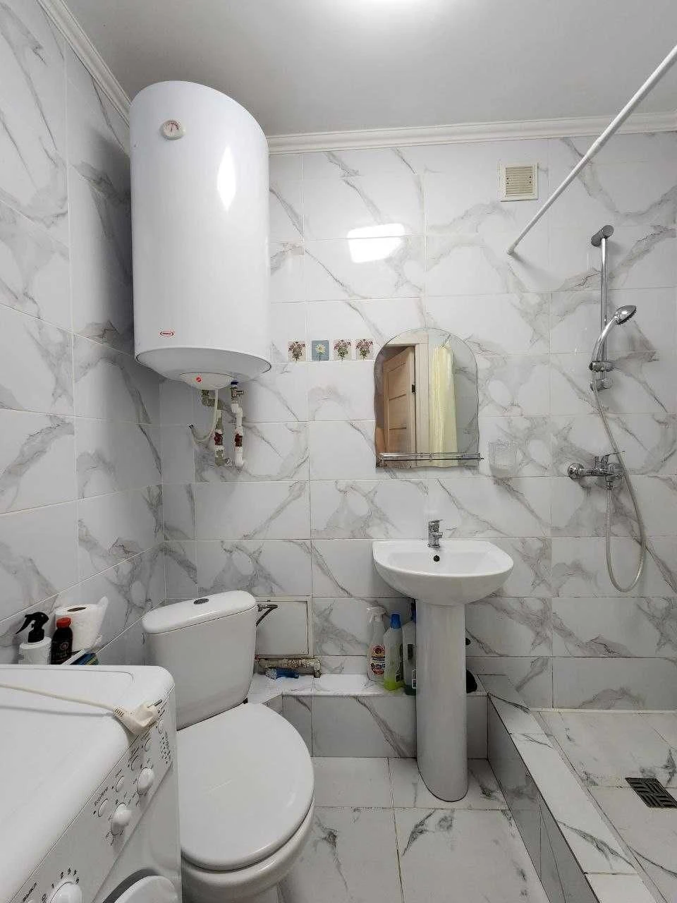 Продам 2-комн. квартиру в Центре на ул. Екатериненской /Кирп