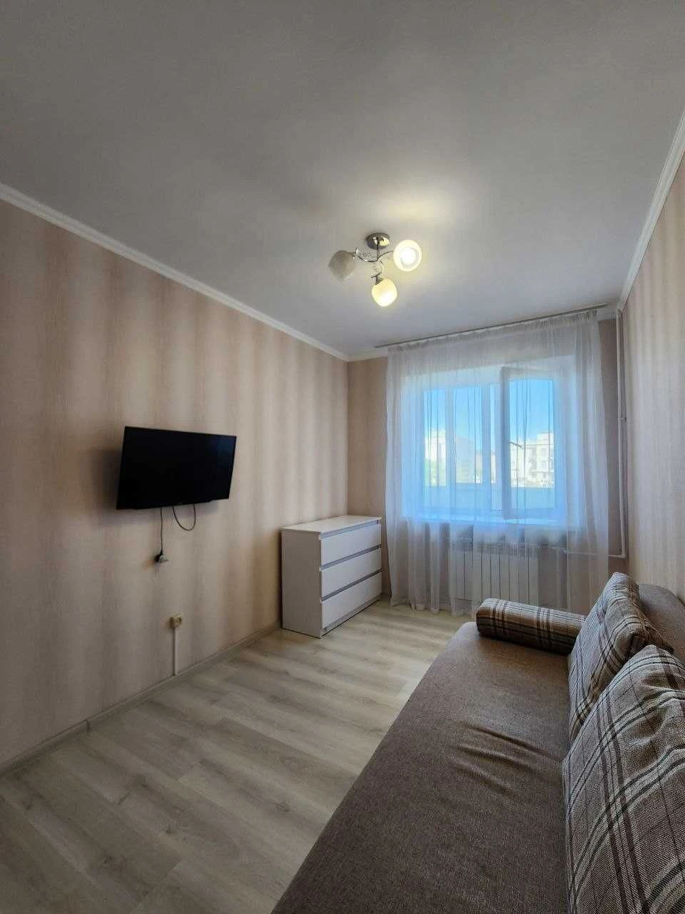 Продам 2-комн. квартиру в Центре на ул. Екатериненской /Кирп