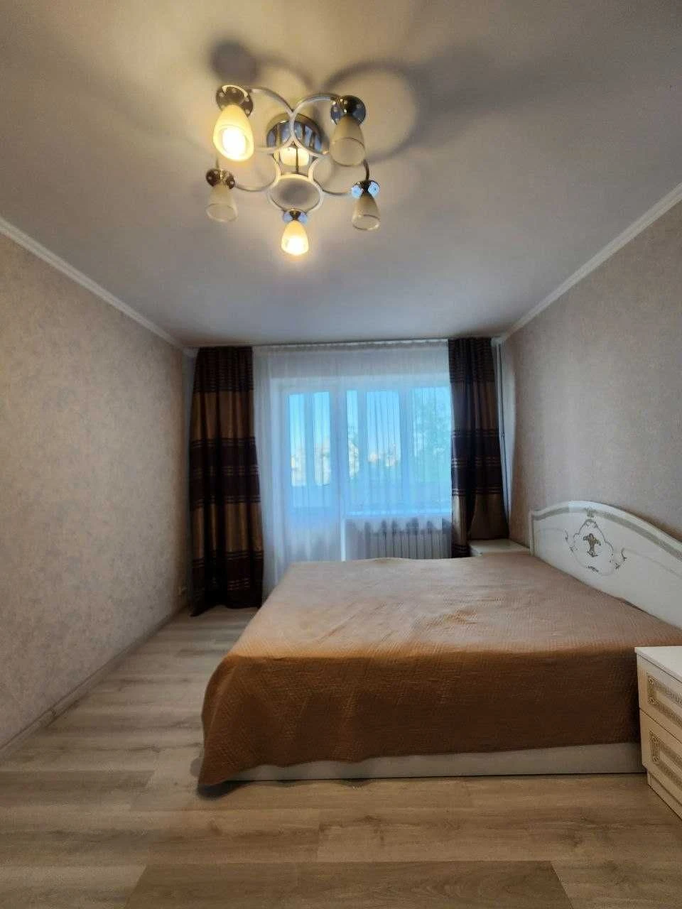 Продам 2-комн. квартиру в Центре на ул. Екатериненской /Кирп
