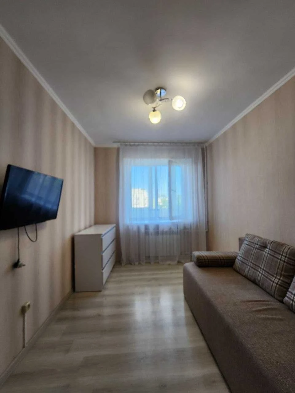 Продам 2-комн. квартиру в Центре на ул. Екатериненской /Кирп