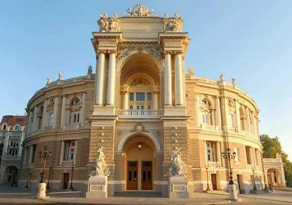 Exclusive Apartment for sale near the Opera House