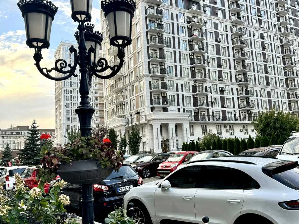 Квартира. Київ, Михайла Максимовича вул.