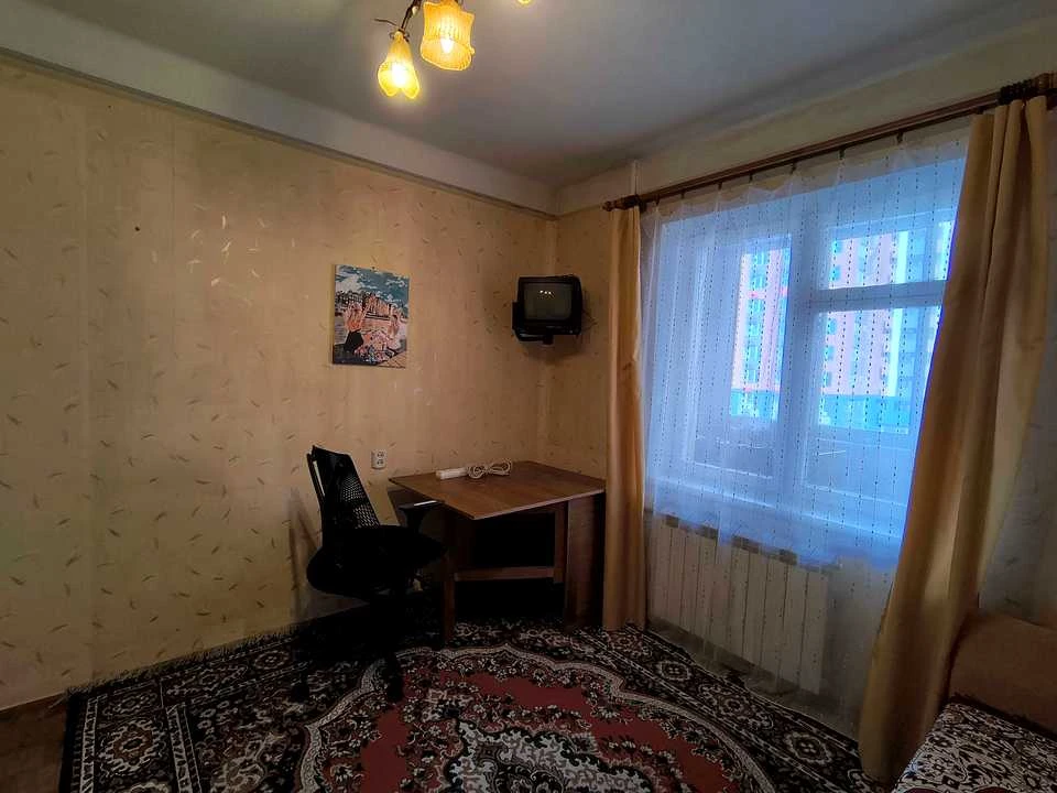 Квартира. Київ, Загорівська вул.