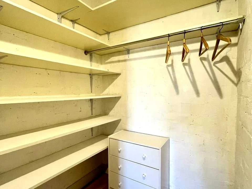 Apartment. Oleся Гончара street, Kyiv