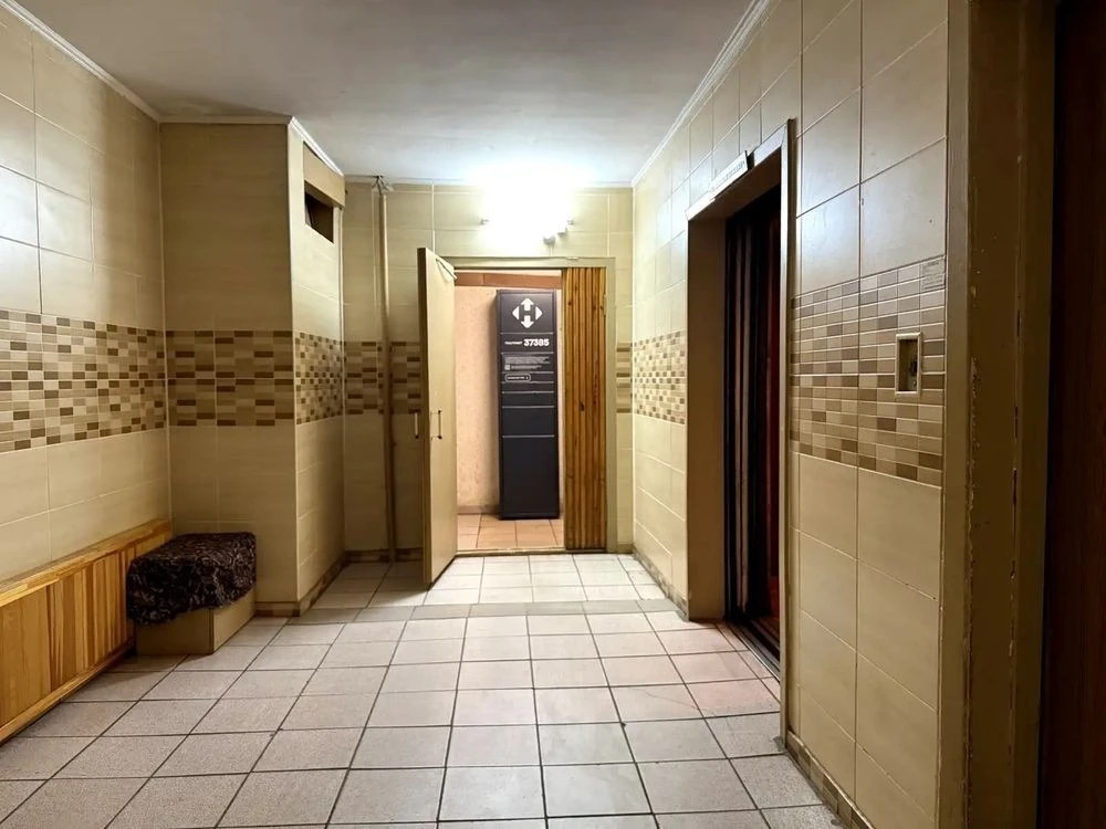 Rent 2-bedroom apartment 58.4 sq m, Mykola Zakrevsky Street