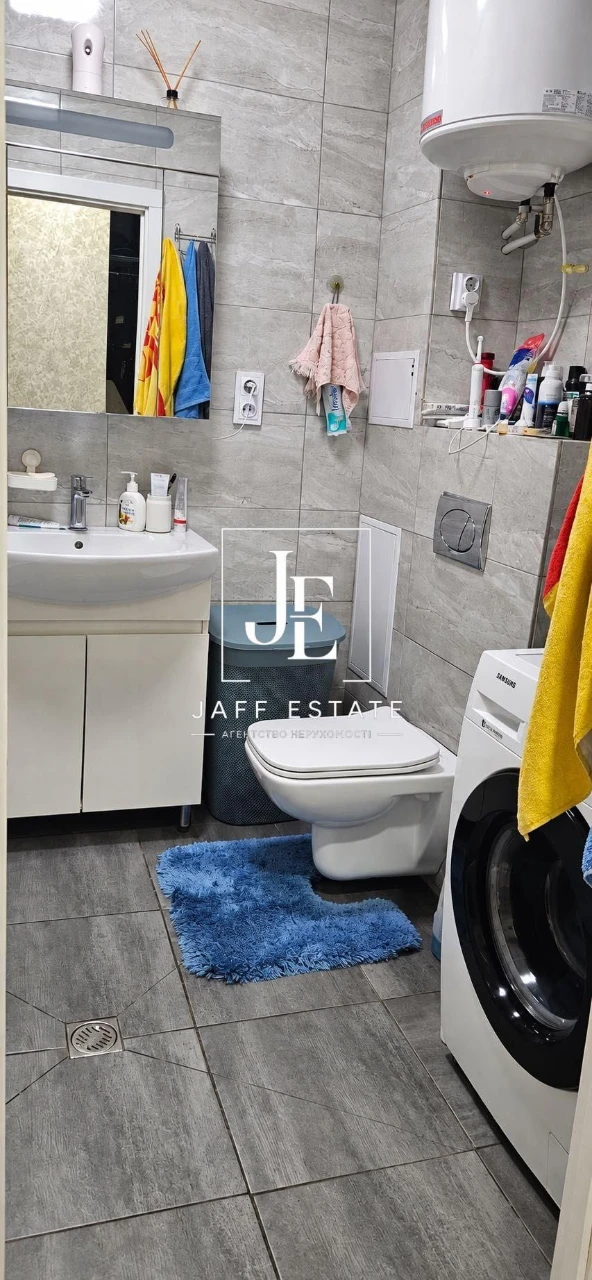 Sale of a 1-bedroom apartment in the "Republic" residential complex, Теремки