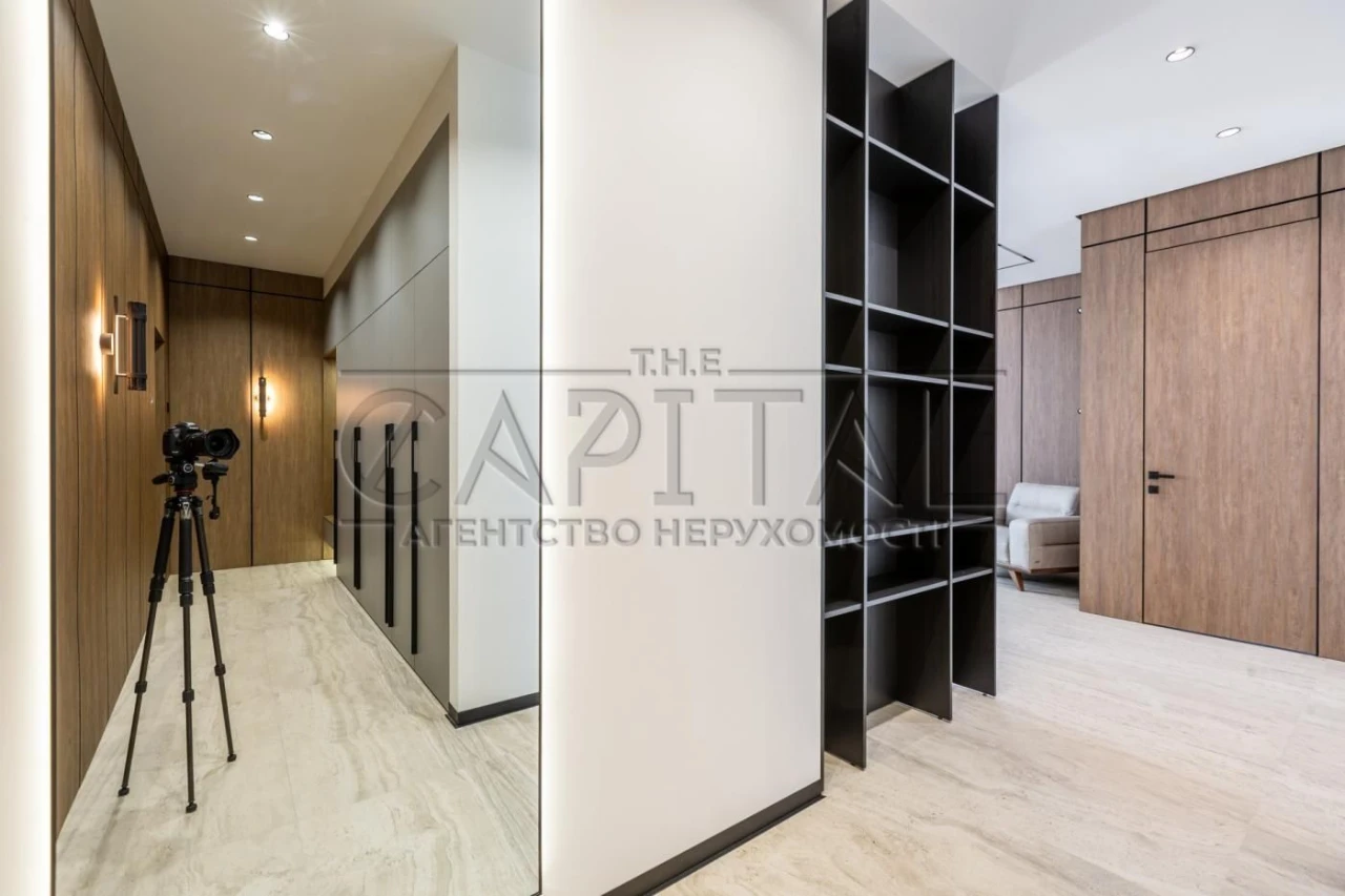 Просторная стильная квартира 2-комнатная, 107 м2, в ЖК Edelweiss House