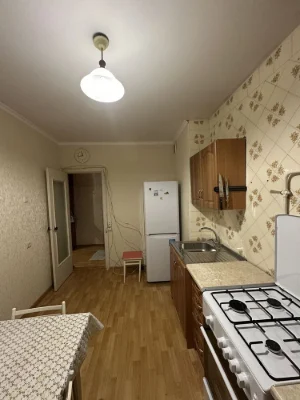 Sale of a 3-room apartment. Park of Victory.