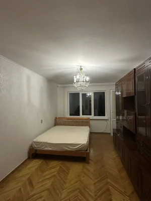 Sale of a 3-room apartment. Park of Victory.
