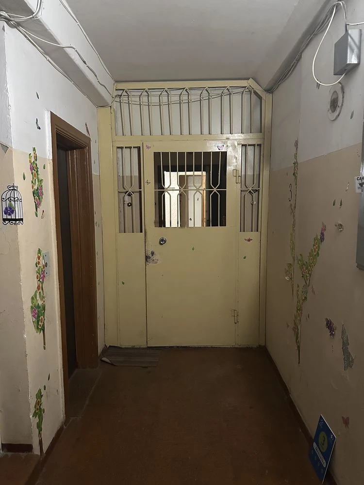 Sale of a 3-room apartment. Park of Victory.