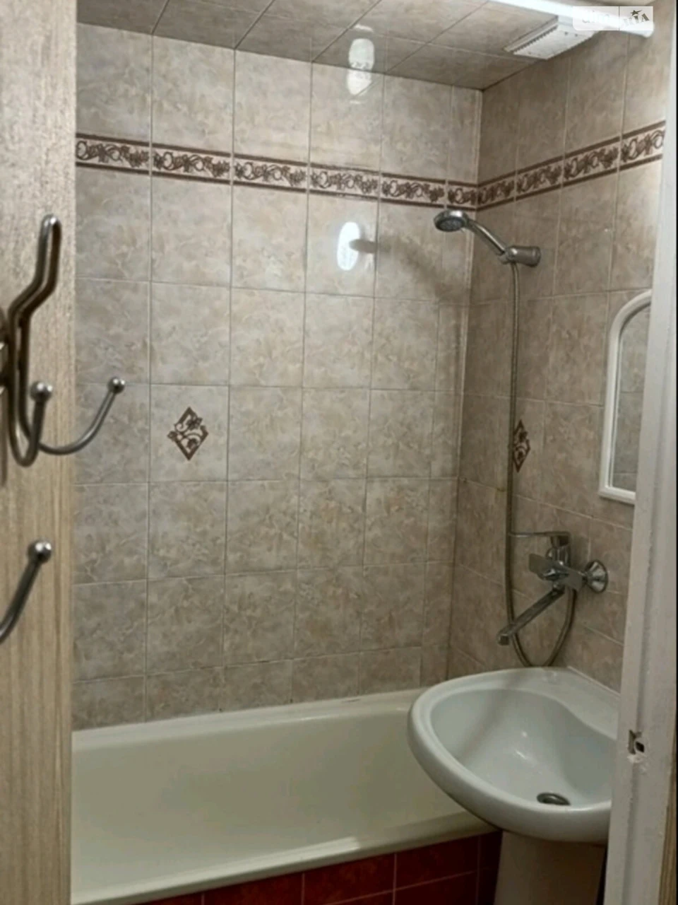 Long-Term Rental Apartment Peresypsky