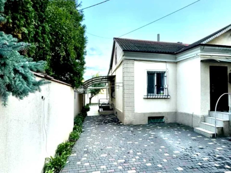 House. Odesa, Shchurvalna