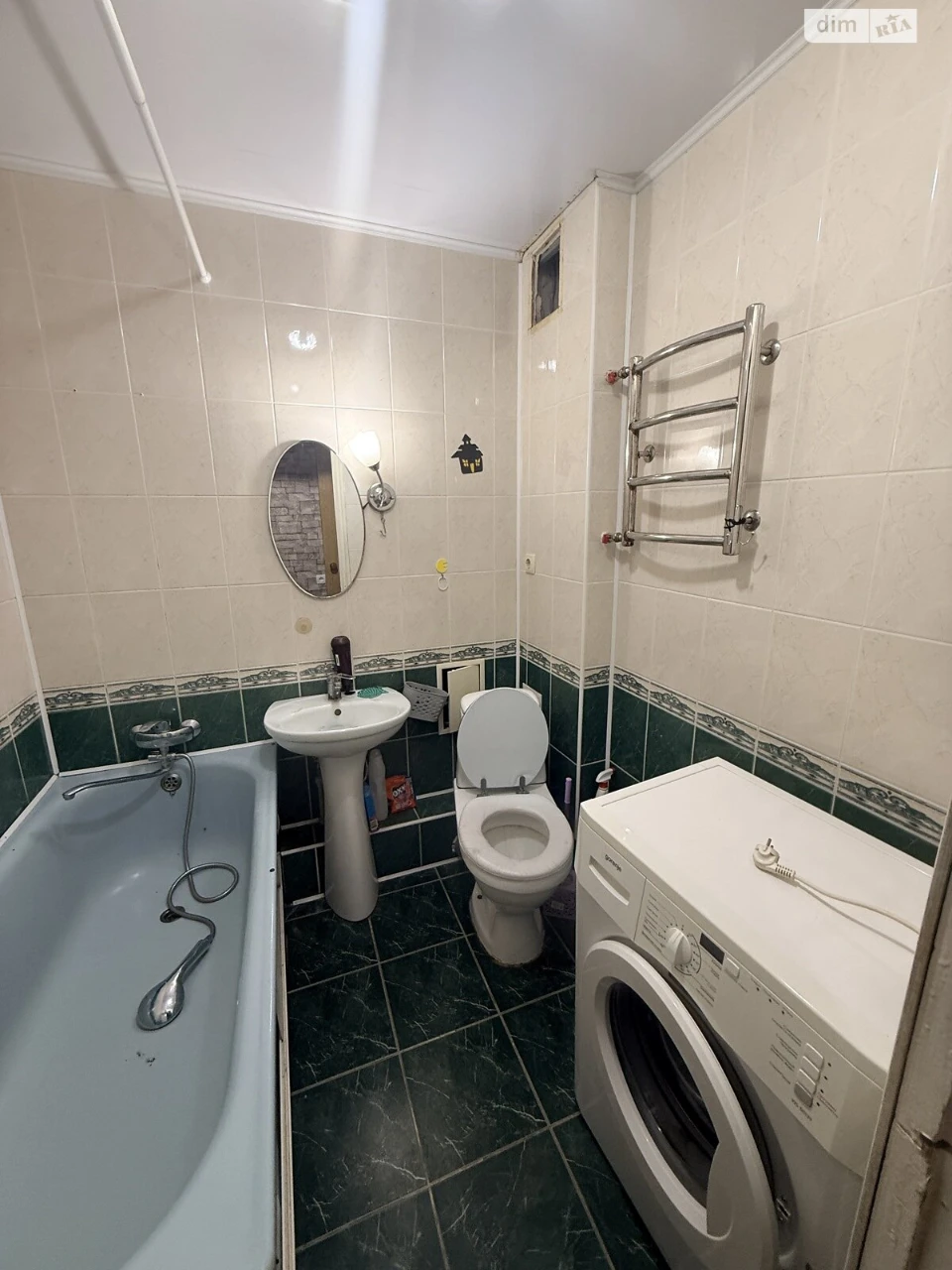 Long-Term Rental Apartment "Vyshenka"