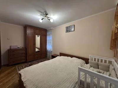 For sale, 3-room apartment 69.5m2 from owners, brick