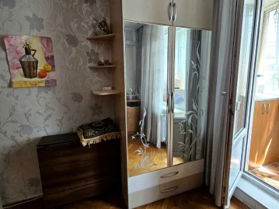 Apartment. Kharkiv, TraktoroBudivnykiv Prospekt