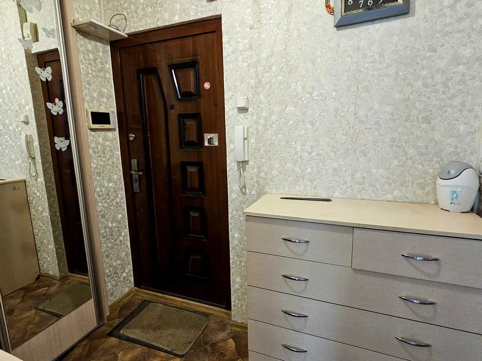 Apartment. Kharkiv, TraktoroBudivnykiv Prospekt