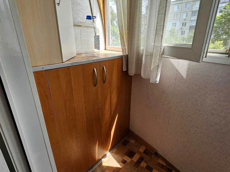 Apartment. Kharkiv, TraktoroBudivnykiv Prospekt
