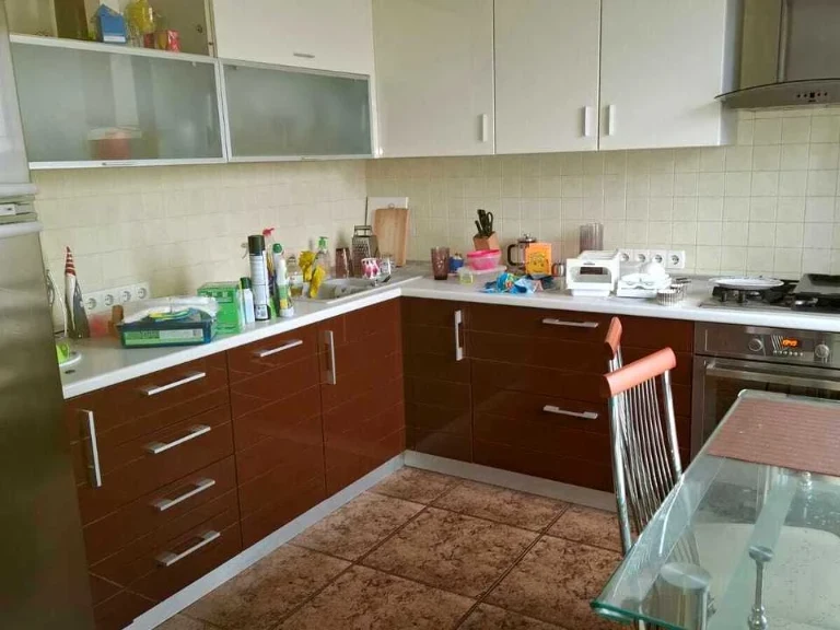 Apartment. Kharkiv, Petra Svinarenka Street