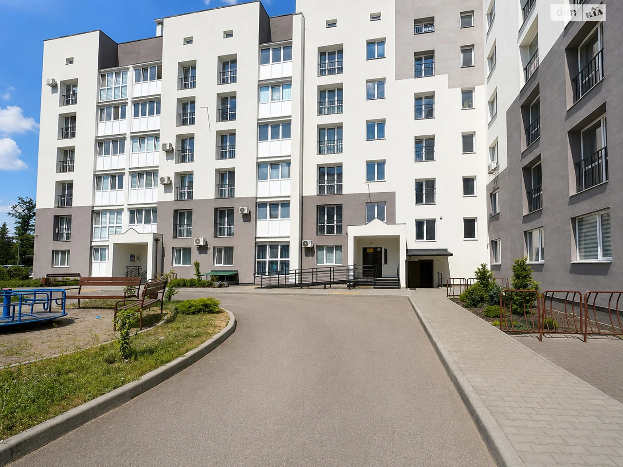 Продажа квартир Академический