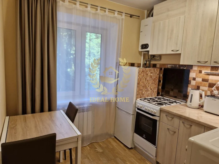 Продаж 2-кімнатної квартири по вулиці Петра Радченка