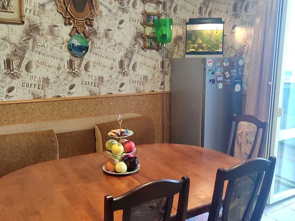 Apartment. Vinnytsia, Zodchikh St.