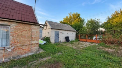 Будинок з земельною ділянкою 12 соток  (Бородинський р-н)