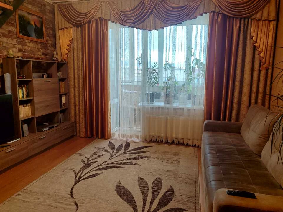 Apartment. Vinnytsia, Zodchikh St.