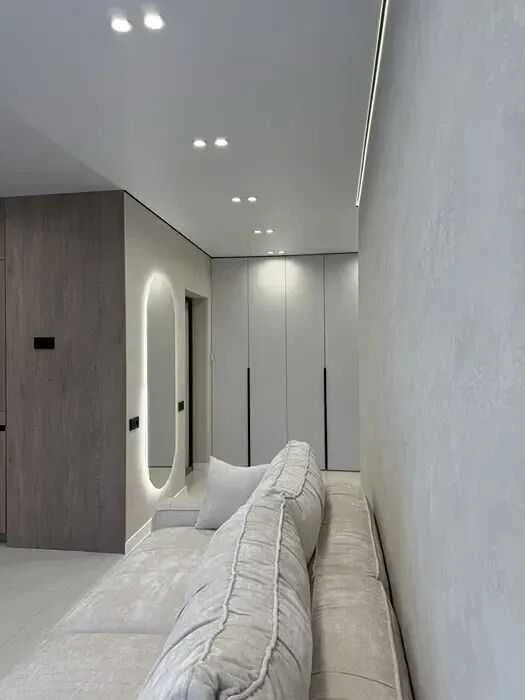 1-bedroom apartment with designer renovation in Central Park Residence