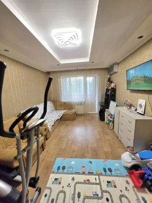 Sale of a spacious 2-bedroom apartment! Lesy