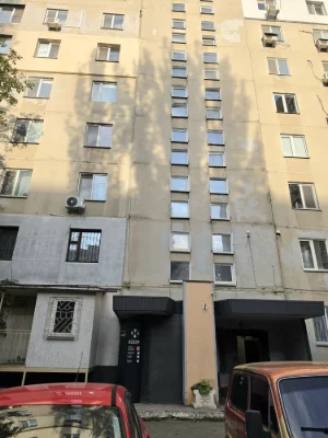 Sale of a spacious 2-bedroom apartment! Lesy