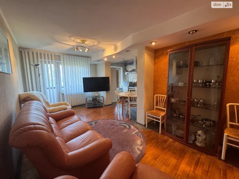 Sale Apartment Victory-3