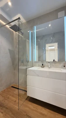 Продаж дворівневої квартири (таунхаус)   155 м² у центрі міс