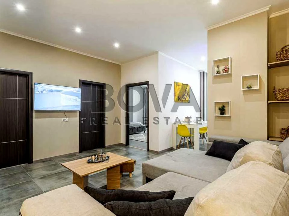 Apartment. Vasyl Tutennyk St., Kyiv
