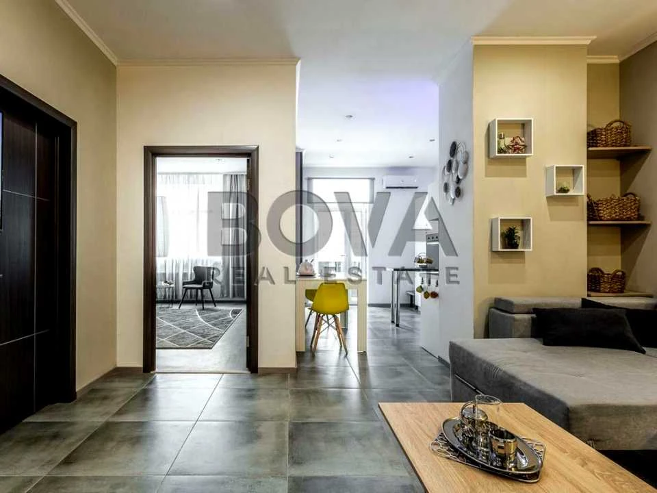 Apartment. Vasyl Tutennyk St., Kyiv