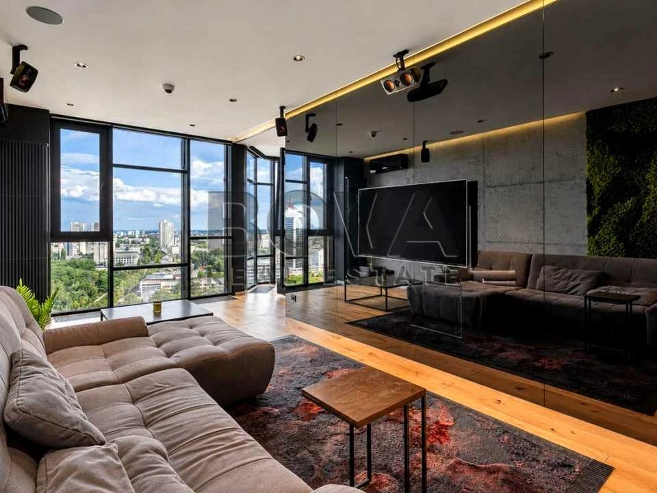 Apartment. Antonov Avenue, Kyiv