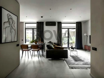 Apartment. Naberezhno-Ribalska Street, вул.