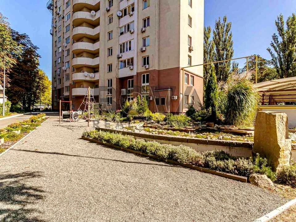 Квартира. Київ, Івана Гонти вул.