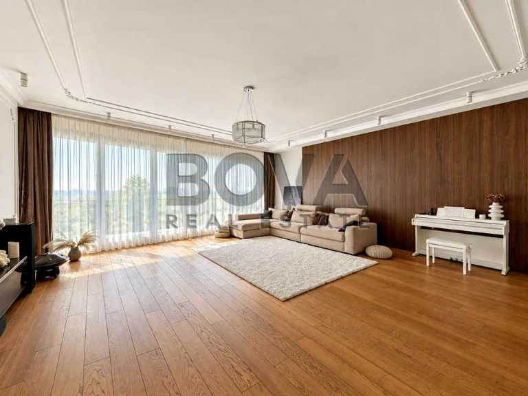 Apartment. Kyiv, Klovsky Uzviz