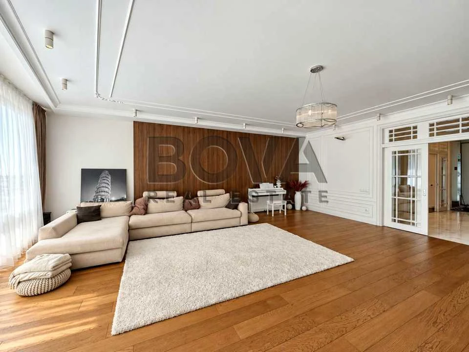 Apartment. Kyiv, Klovsky Uzviz