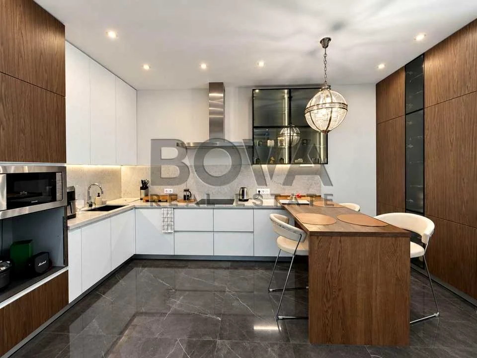 Apartment. Kyiv, Klovsky Uzviz