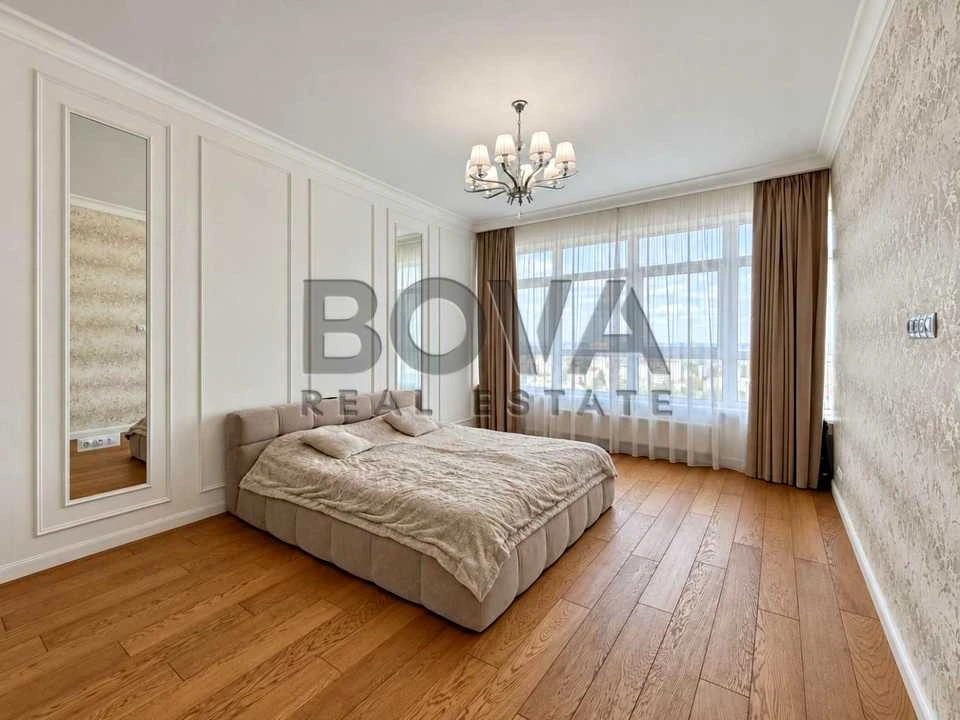Apartment. Kyiv, Klovsky Uzviz