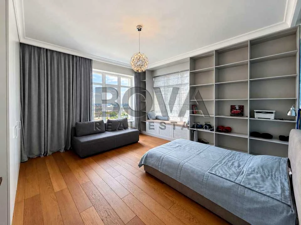 Apartment. Kyiv, Klovsky Uzviz