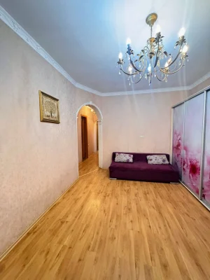 ПРОДАМ квартиру в центре