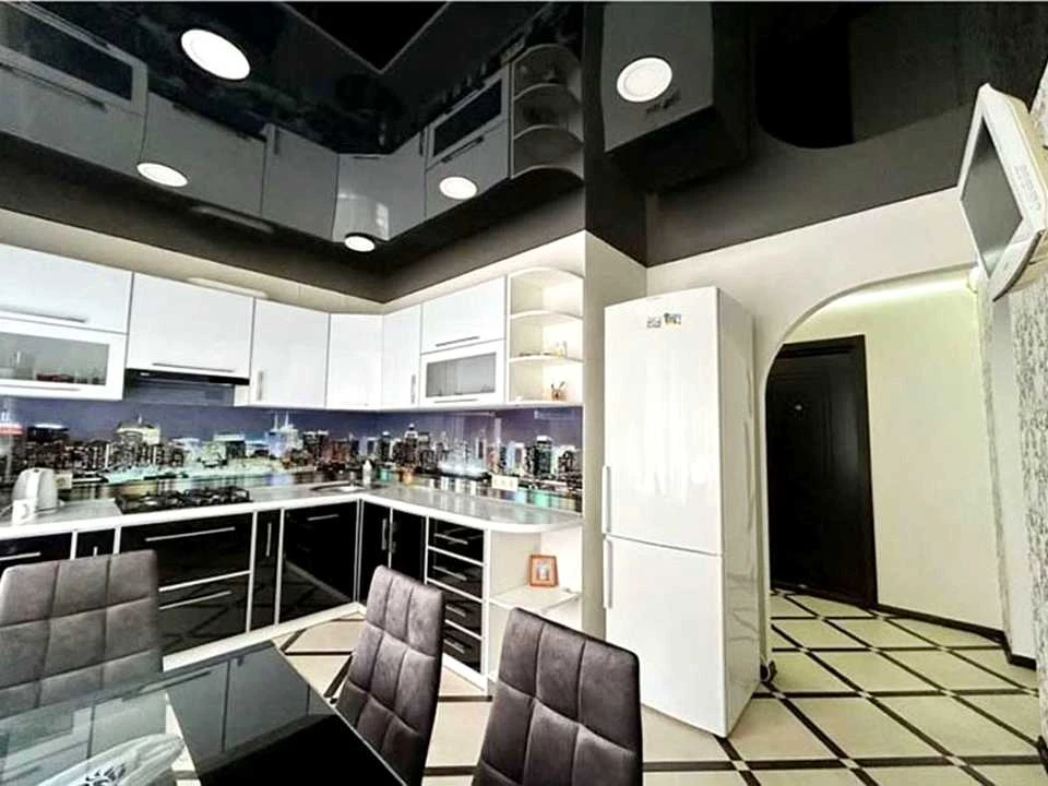 Apartment. Zaporizhzhia, AutoZavodska St.