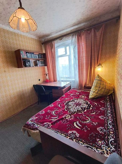 For sale: 2-room apartment on P. Pole, Nauki Ave., 66