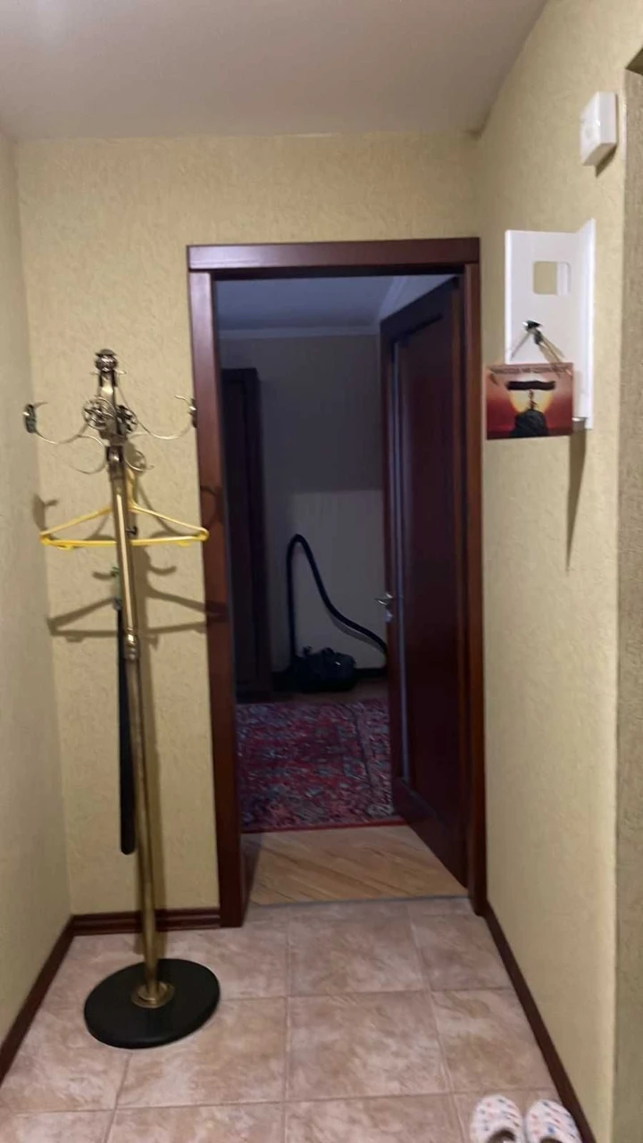 For Sale: 2-Room Apartment